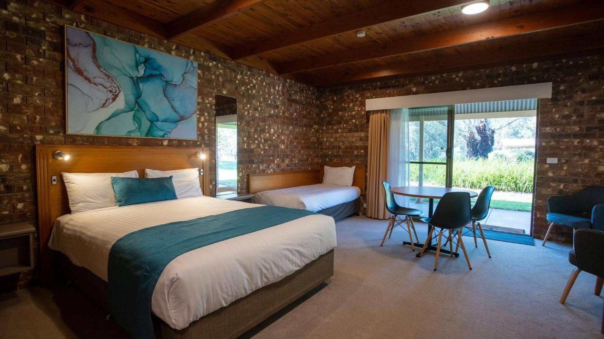 คาเดลล์ ออน เดอะ เมอร์เรย์ รีสอร์ต Motel โมอามา ภายนอก รูปภาพ